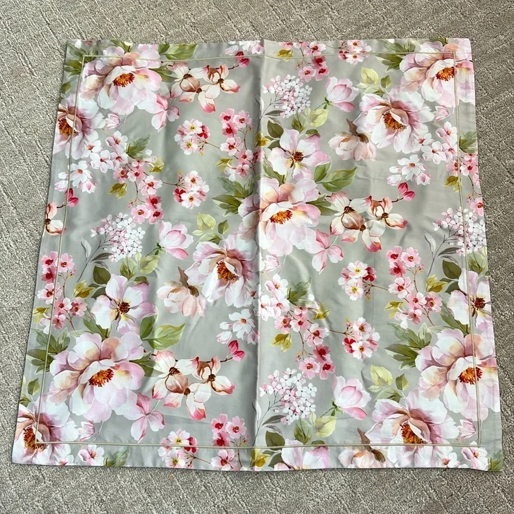 NEW Anne de Solene Voyageuse Rose Sateen 300 TC Organic Cotton Euro Sham